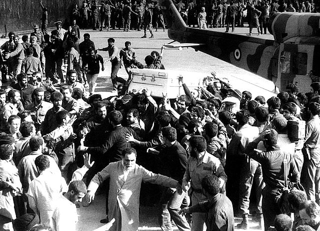 مراسم تشییع آیت الله خمینی (Funeral of Ayatollah Khomeini)